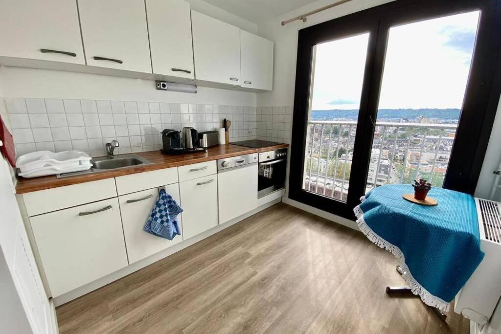 Grand F2 De 47M2 Au 15Eme Etage Dans Une Residence Tres Calme - 017 ルーアン エクステリア 写真